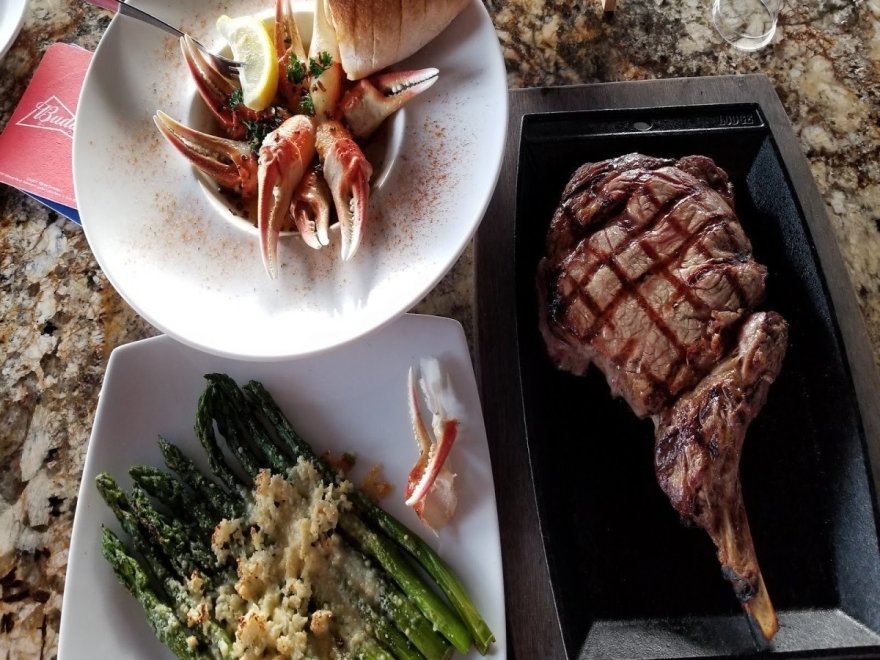 Micky Fins Bar & Grill