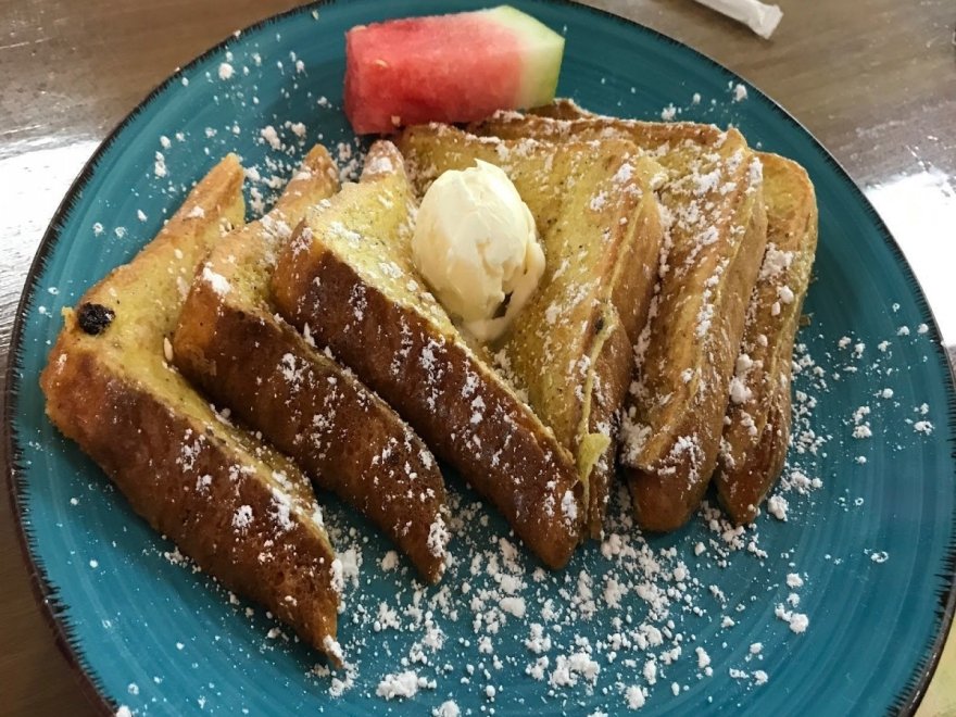 Malia's Cafe