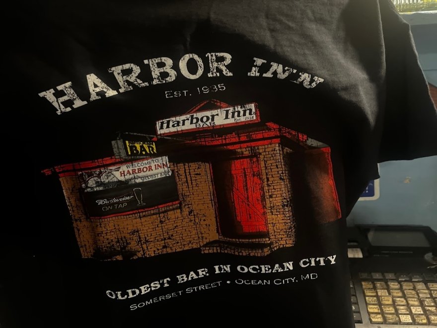 Harbor Inn
