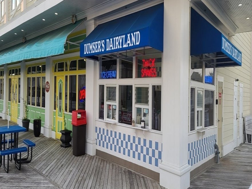Dumser's Dairyland