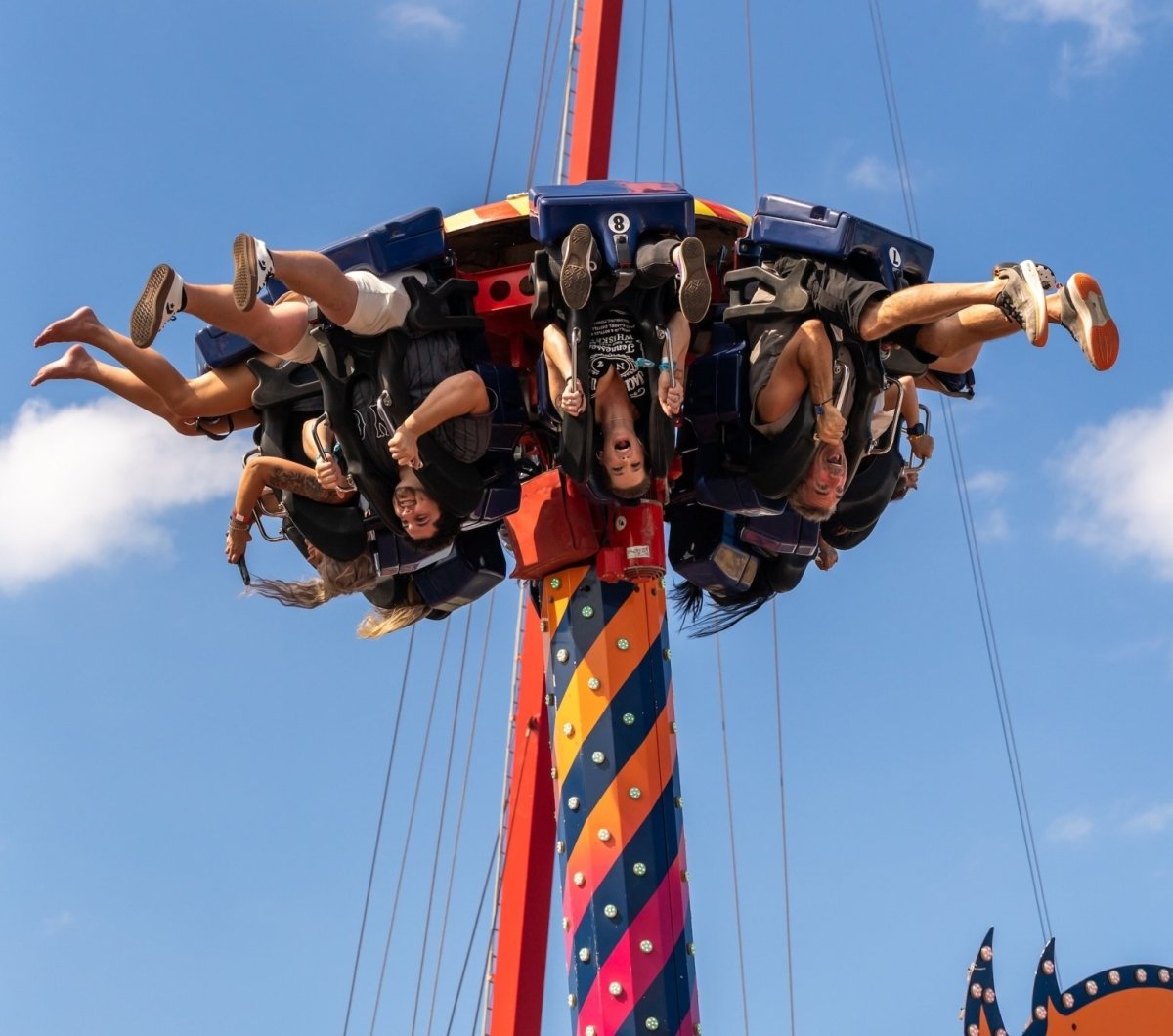 Amusement rides at Oceans Calling